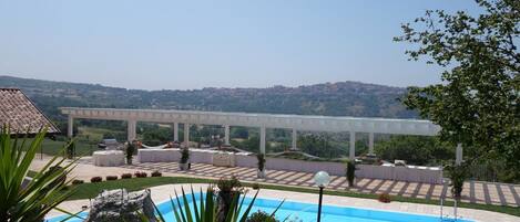 Seasonal outdoor pool
