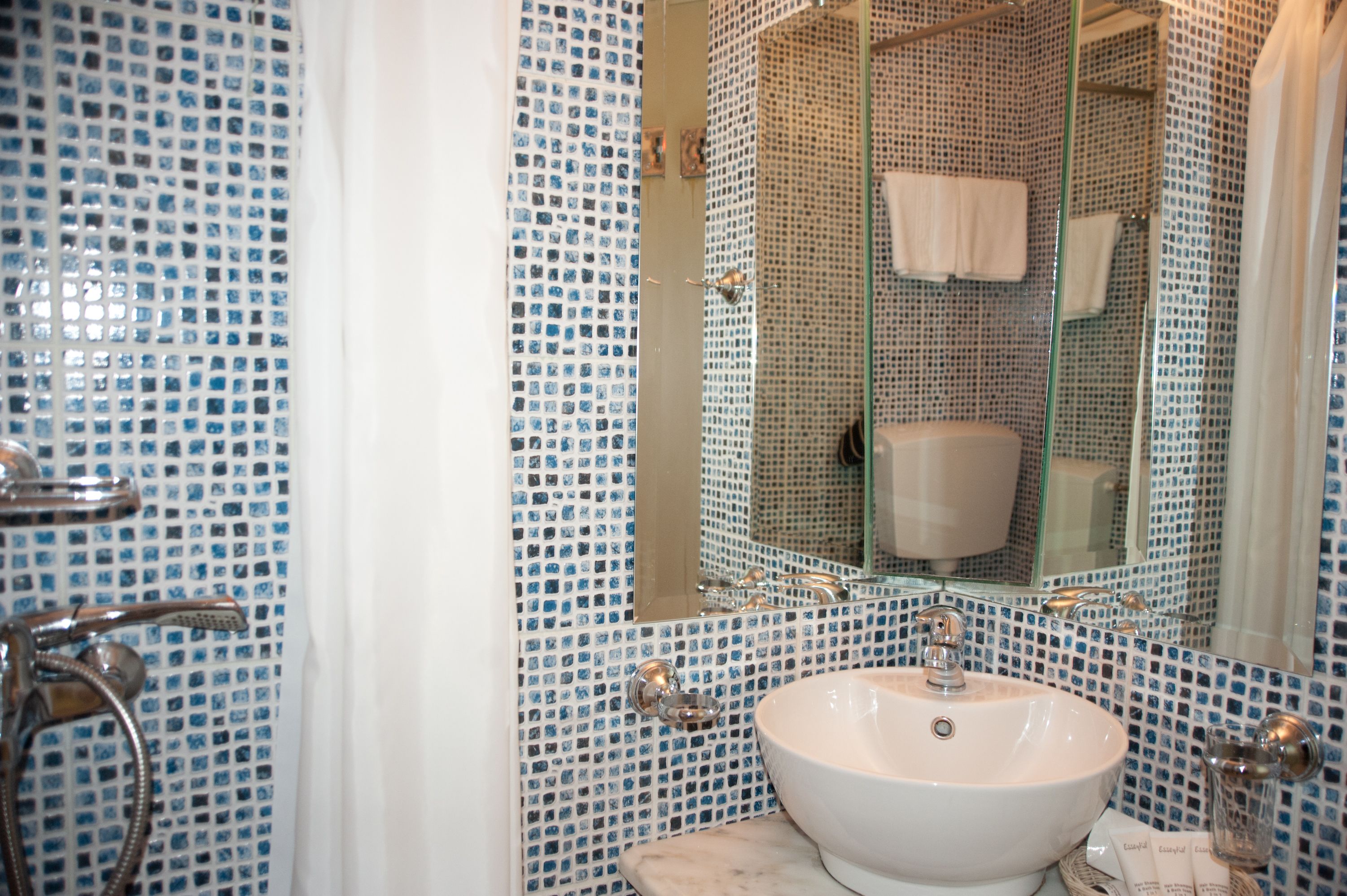 single room | bathroom sink