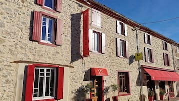 2 chambres, bureau, Wi-Fi gratuit, draps fournis