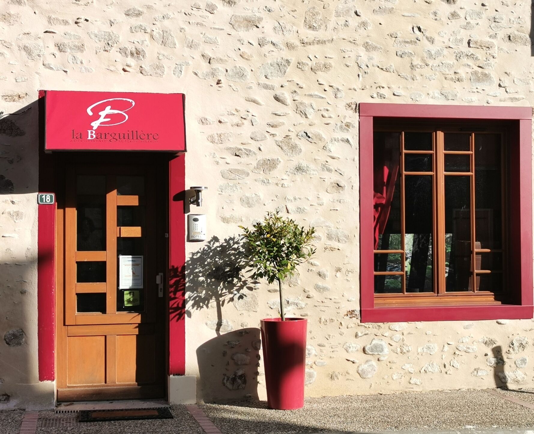 Façade de l’hébergement