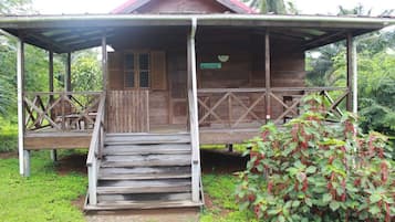 Standard Double Room | Desk, free cribs/infant beds