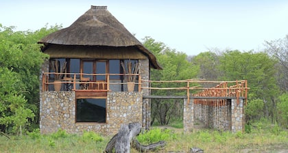 Gwango Elephant Lodge