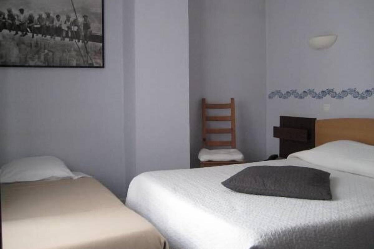 Triple Room | Desk, cribs (surcharge), WiFi (free)