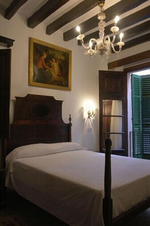 Chambre Double | Minibar, coffres-forts dans les chambres, Wi-Fi gratuit, draps fournis