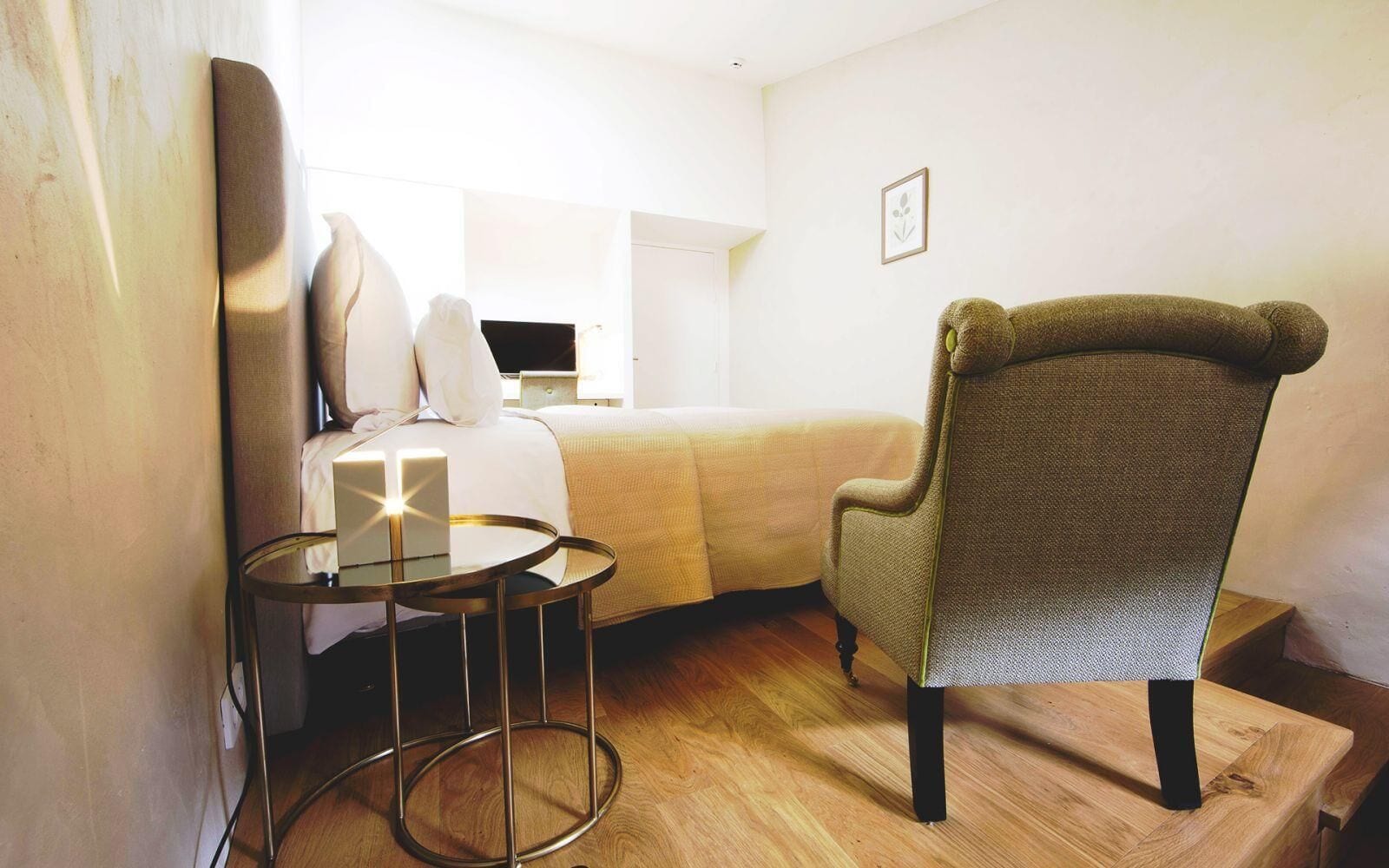 Chambre Double Économique | Literie de qualité supérieure, coffres-forts dans les chambres, bureau