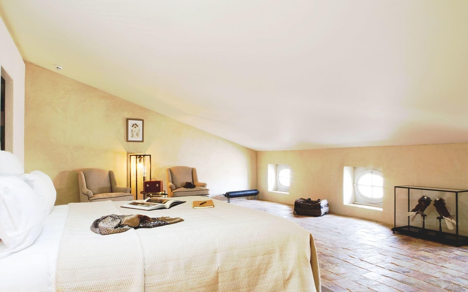 Chambre Double Standard | Literie de qualité supérieure, coffres-forts dans les chambres, bureau