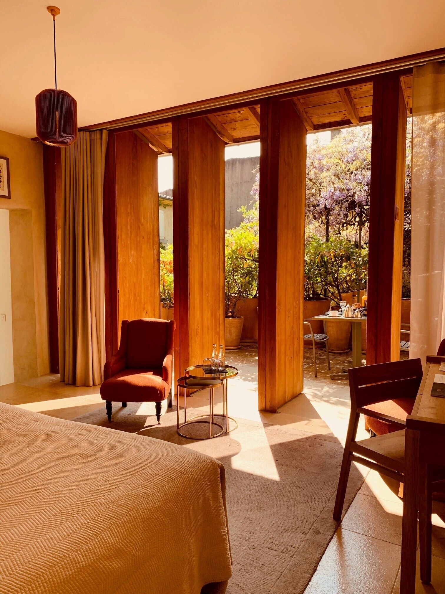 Literie de qualité supérieure, coffres-forts dans les chambres, bureau