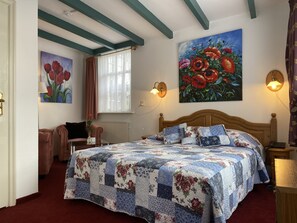 Junior Suite, Terrace, Canal View