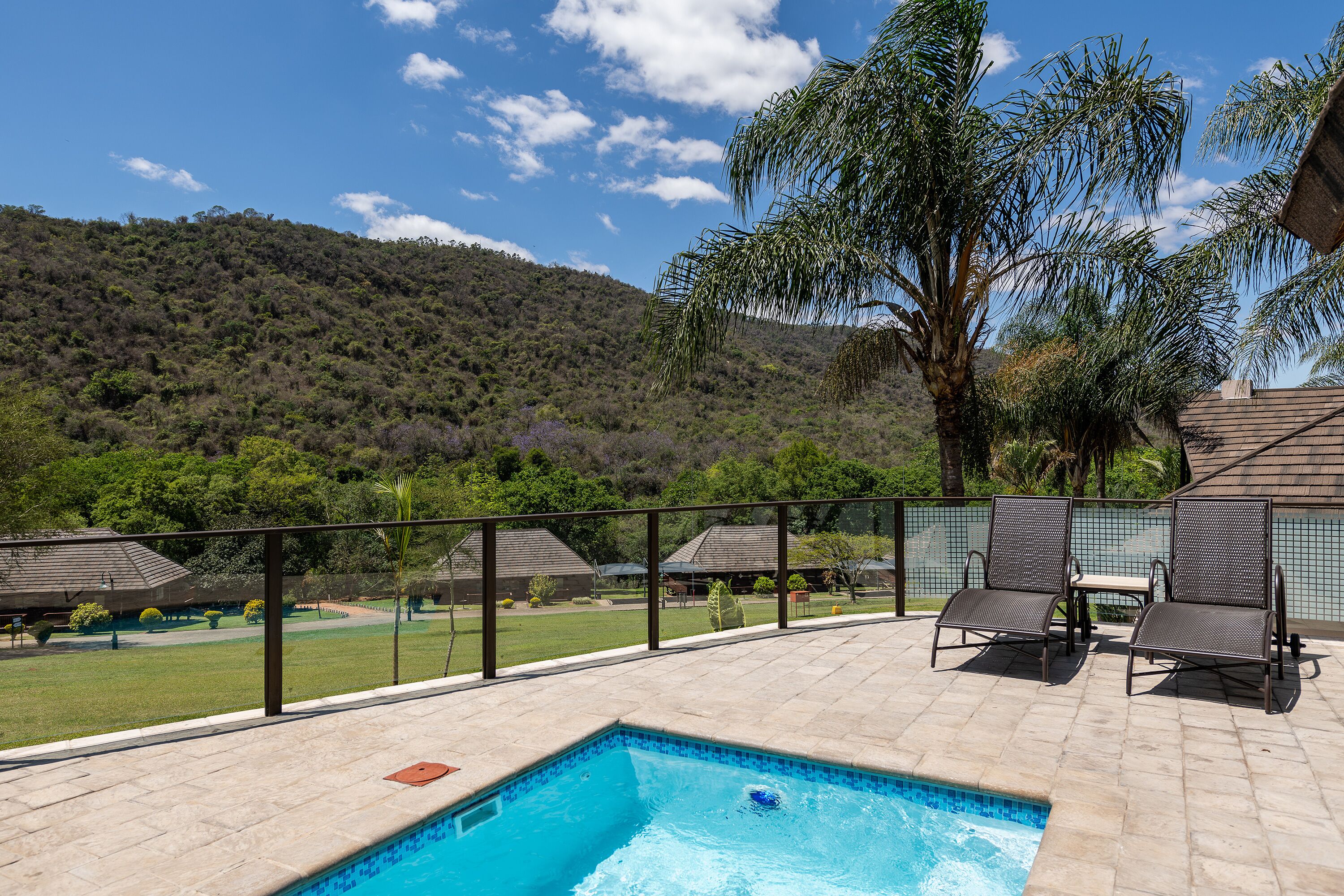 Four Bedroom Luxury Chalet with Splash Pool | Terrace/patio