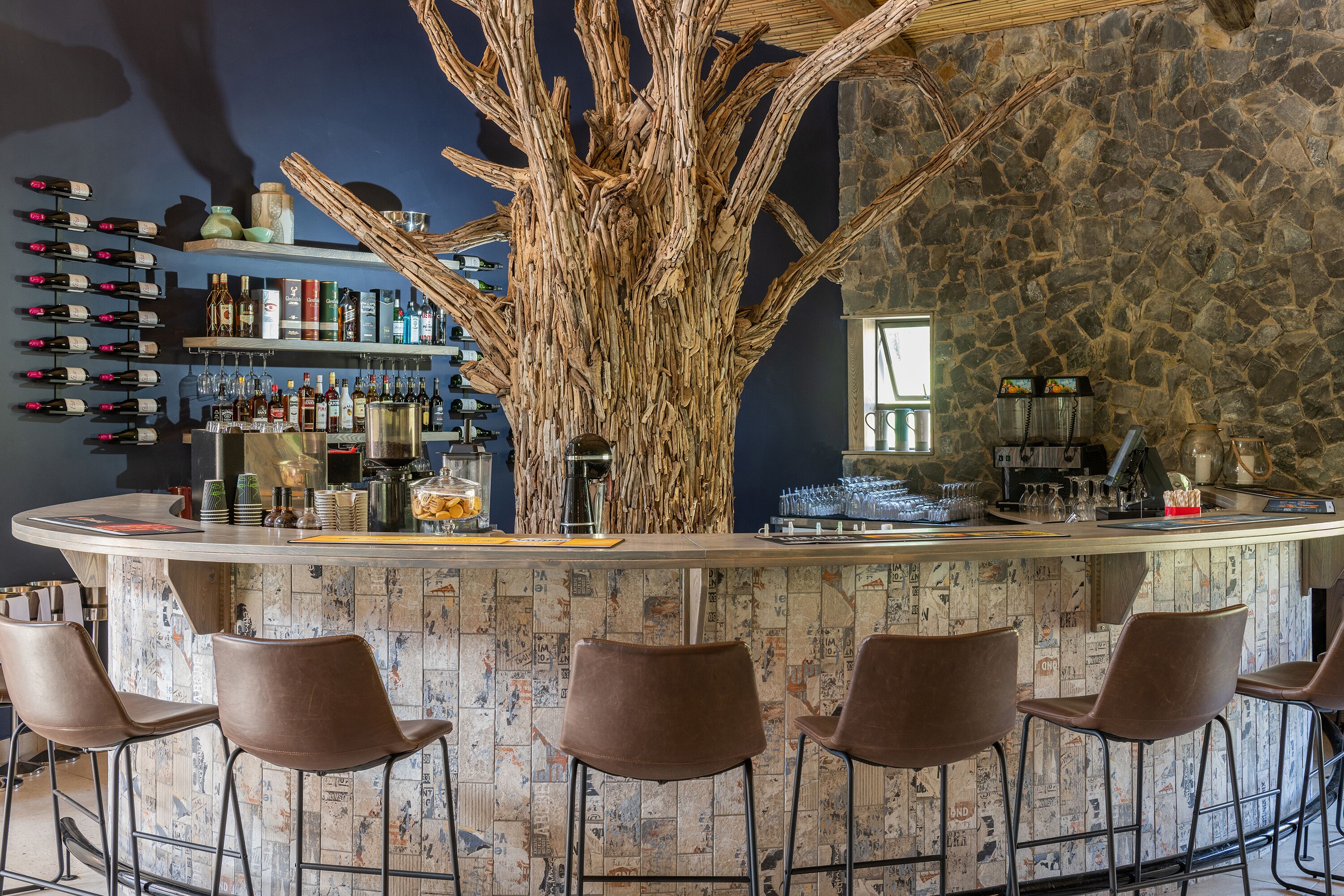 Bar (en el alojamiento)