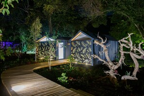 Body treatments, hot stone massages, deep-tissue massages, facials - Hazyview Cabanas (Mbombela)