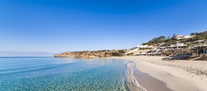 Playa en los alrededores y buceo 