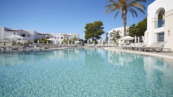6 piscinas al aire libre