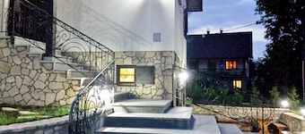 Etno Garden Exclusive
