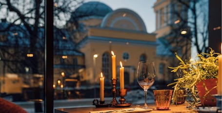 2 restaurantes; se sirve desayuno y cena; cocina escandinava. Lapland Hotels Oulu