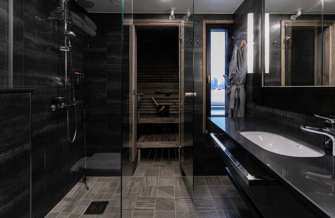 premium bedding, memory-foam beds, in-room safe, desk