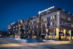 Fachada da propriedade