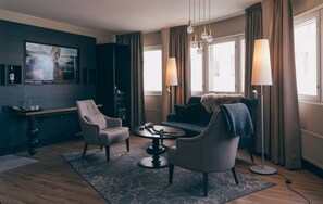 Lapland Suite | Premium bedding, in-room safe, desk, iron/ironing board - Lapland Hotels Tampere (Tampere)