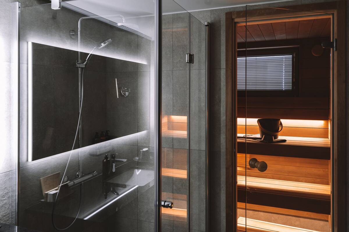 lapland suite | bathroom | towels