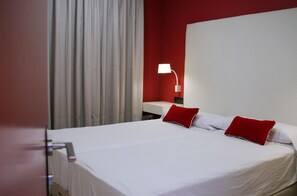 Free cribs/infant beds, rollaway beds, free WiFi, bed sheets