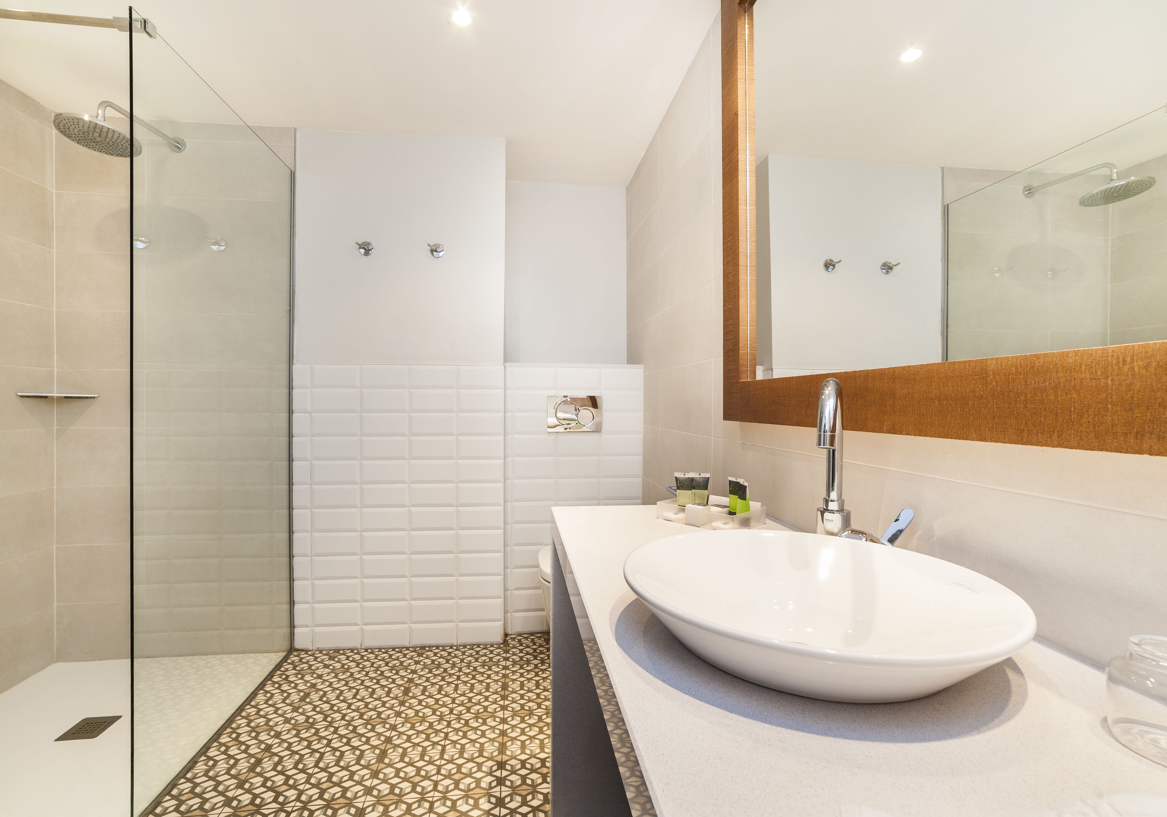 free toiletries, hair dryer, towels