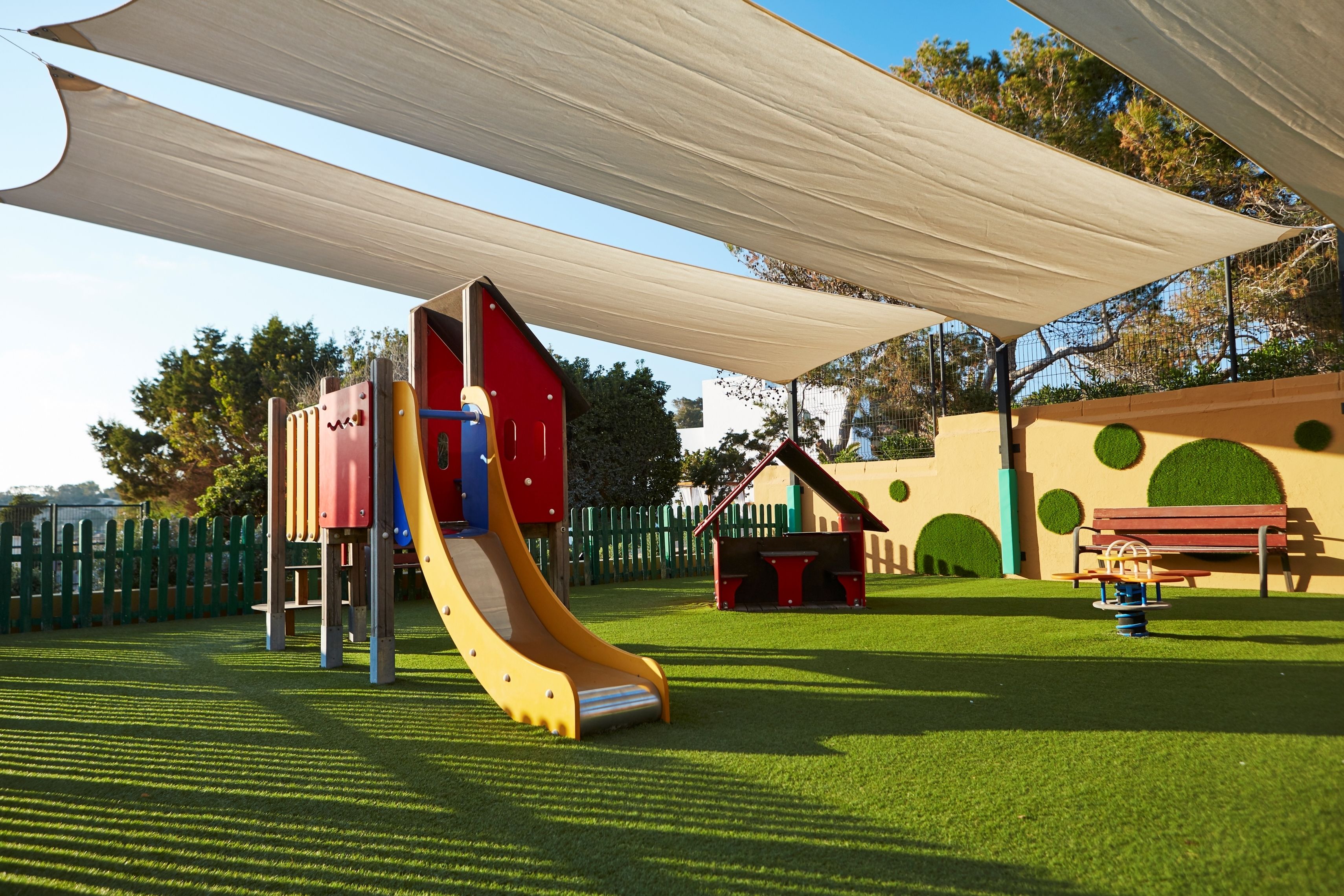 children’s play area – outdoor