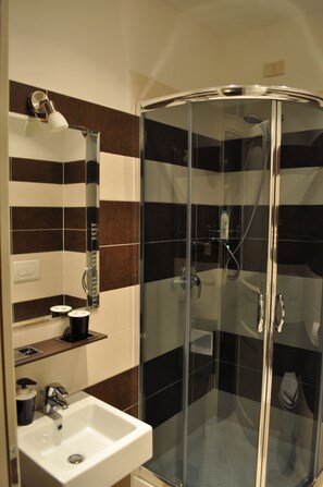 Chambre Double | Salle de bain