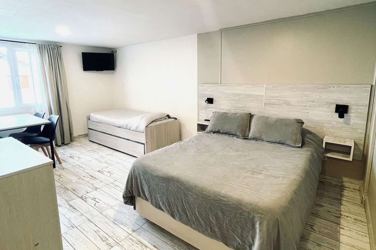 Studio (1) | 1 bedroom, in-room safe, free WiFi