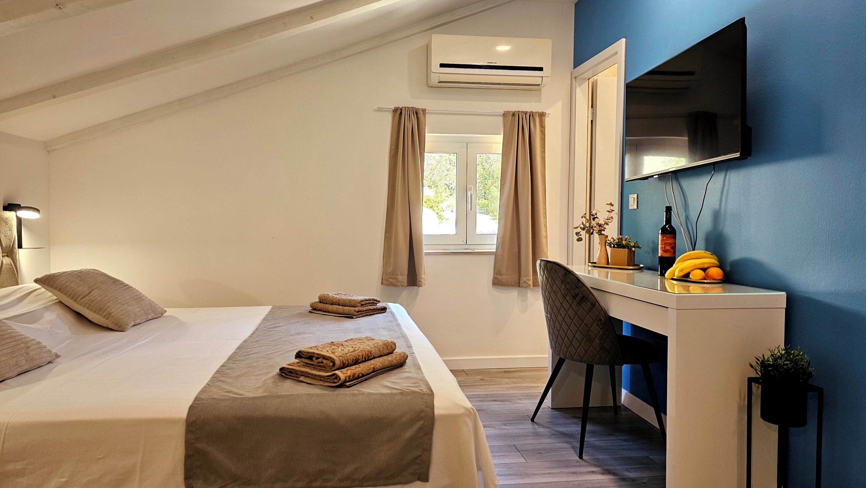 luxury triple room | 1 bedroom, premium bedding, individually decorated