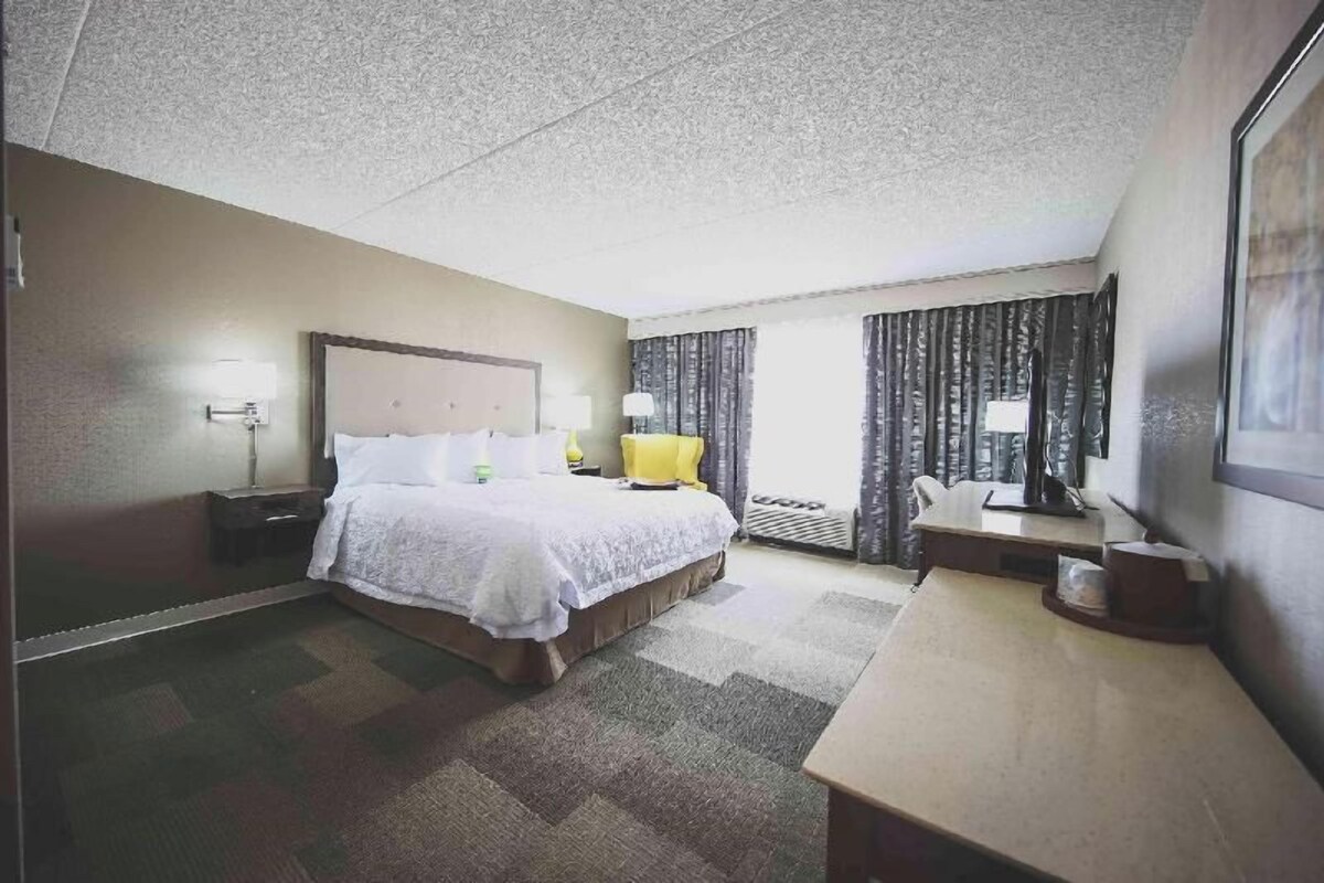 Down duvets, free cots/infant beds, rollaway beds, free WiFi
