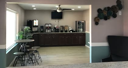 Denver City Motel