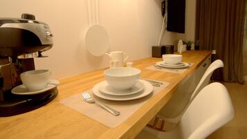 Superior-Studiosuite, 1 Schlafzimmer | 1 Schlafzimmer, hochwertige Bettwaren, Zimmersafe, Bügeleisen/Bügelbrett