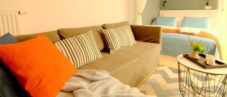 Superior Studio Suite, 1 Bedroom | 1 bedroom, premium bedding, in-room safe, iron/ironing board