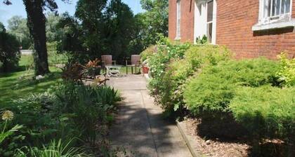 HeatherCroft Bed and Breakfast