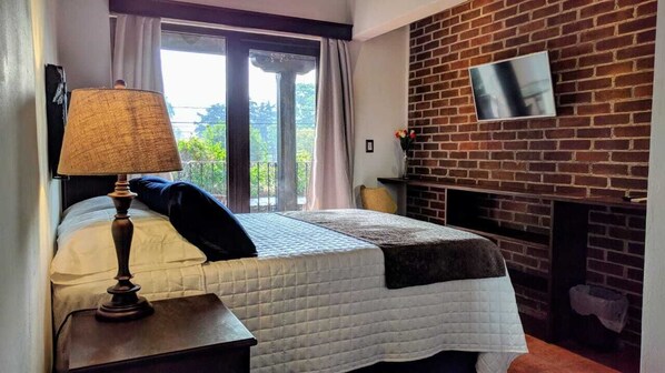 Standard Room, 1 Double Bed (Valley View) | Premium bedding, pillow-top beds, in-room safe, desk