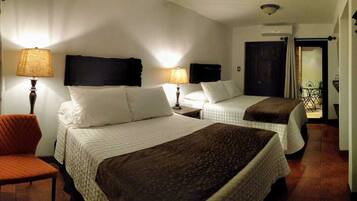 Basic Double Room | Premium bedding, pillowtop beds, in-room safe, desk