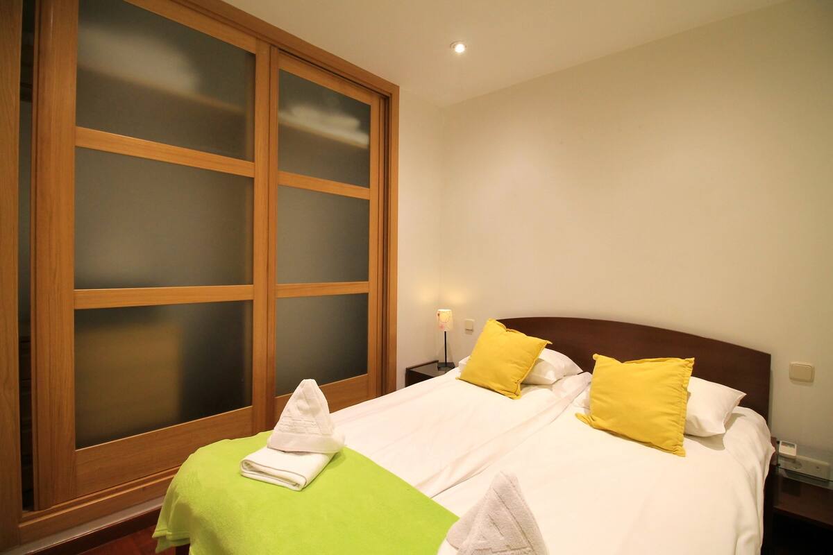 Standard Apartment, 1 Bedroom | Premium bedding, down duvets, iron/ironing board, free WiFi
