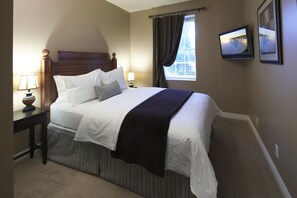 Suite Khas, 2 kamar tidur, 2 kamar mandi | 2 kamar tidur, seprai katun Mesir, dan seprai premium