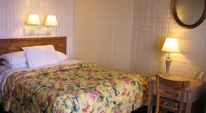 Laptop workspace, free WiFi, bed sheets