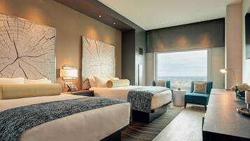 Deluxe Two Queen Non-Smoking | Egyptian cotton sheets, premium bedding, down duvets, pillow-top beds