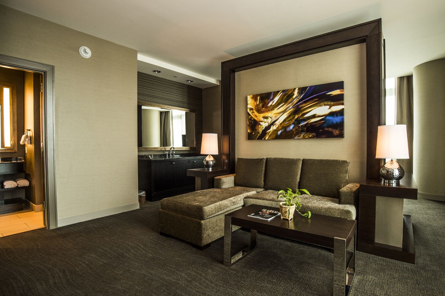 egyptian cotton sheets, premium bedding, down duvets, pillow-top beds