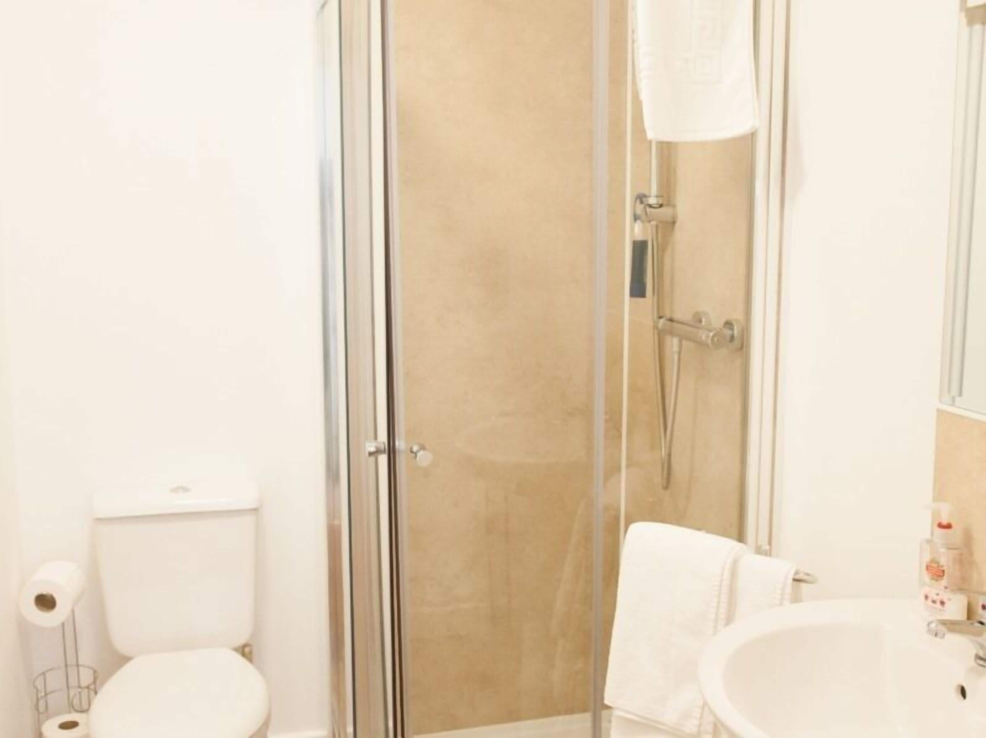 Single Room, Ensuite | Bathroom