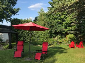 Garden - Au Manoir de la rue Merry (Magog)