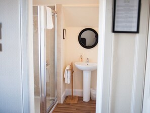 Miscellaneous - Alban & Abbey House (Inverness)