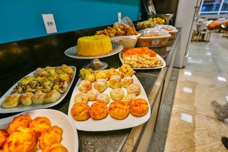 Desayuno buffet incluido todos los días