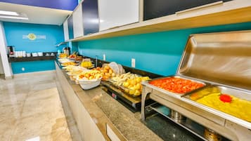 Petit déjeuner buffet compris tous les jours