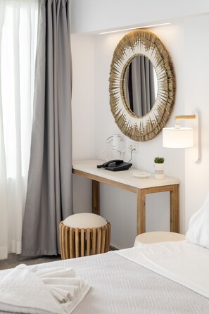 Economy Room | Desk, soundproofing, free WiFi, bed sheets - Galinos Hotel - Adults Only (Paros)