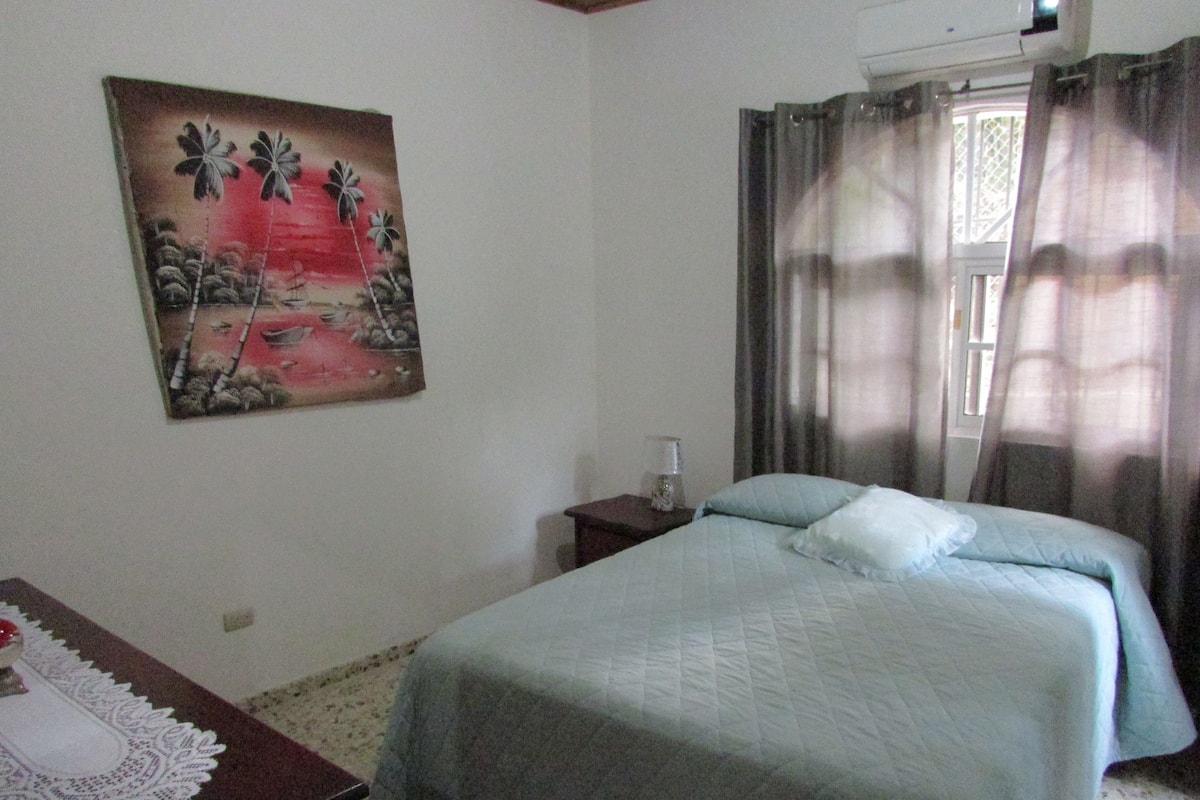 Economy Single Room | In-room safe, free WiFi, bed sheets