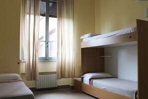 Literie de qualité supérieure, bureau, Wi-Fi gratuit