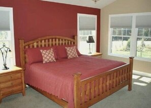 Front of property - Bluewater Vacation Rentals (South Haven)